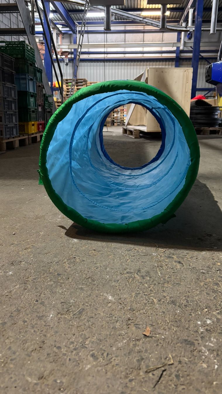 Jouets: Kriechtunnel – D'occasion à Grüsch par DanusaFuchs_7214 2