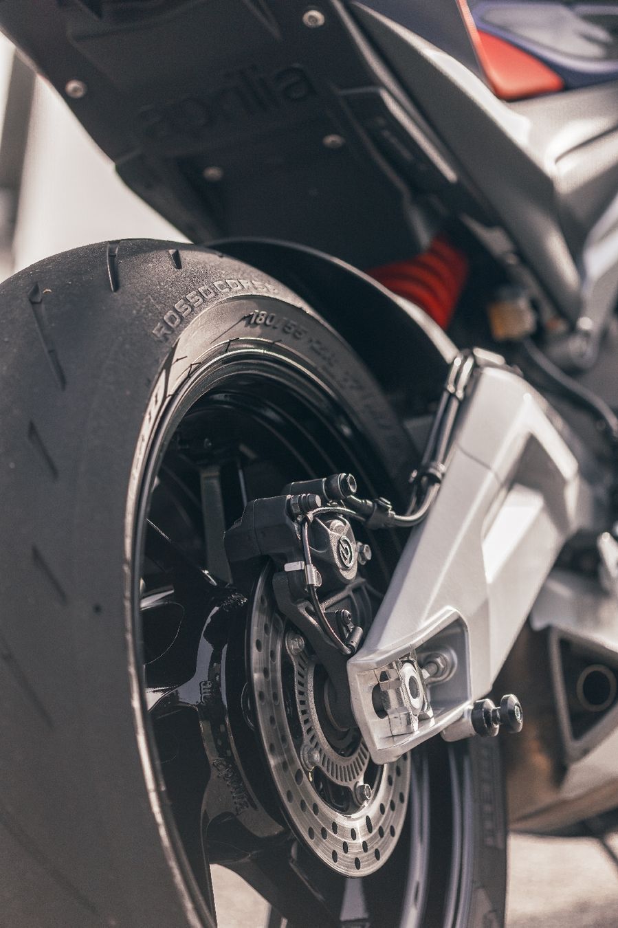 Aprilia Strada: Aprilia rs660 35 kw – Usato da Vielbringen Worb venduto da lua_cm7v 5