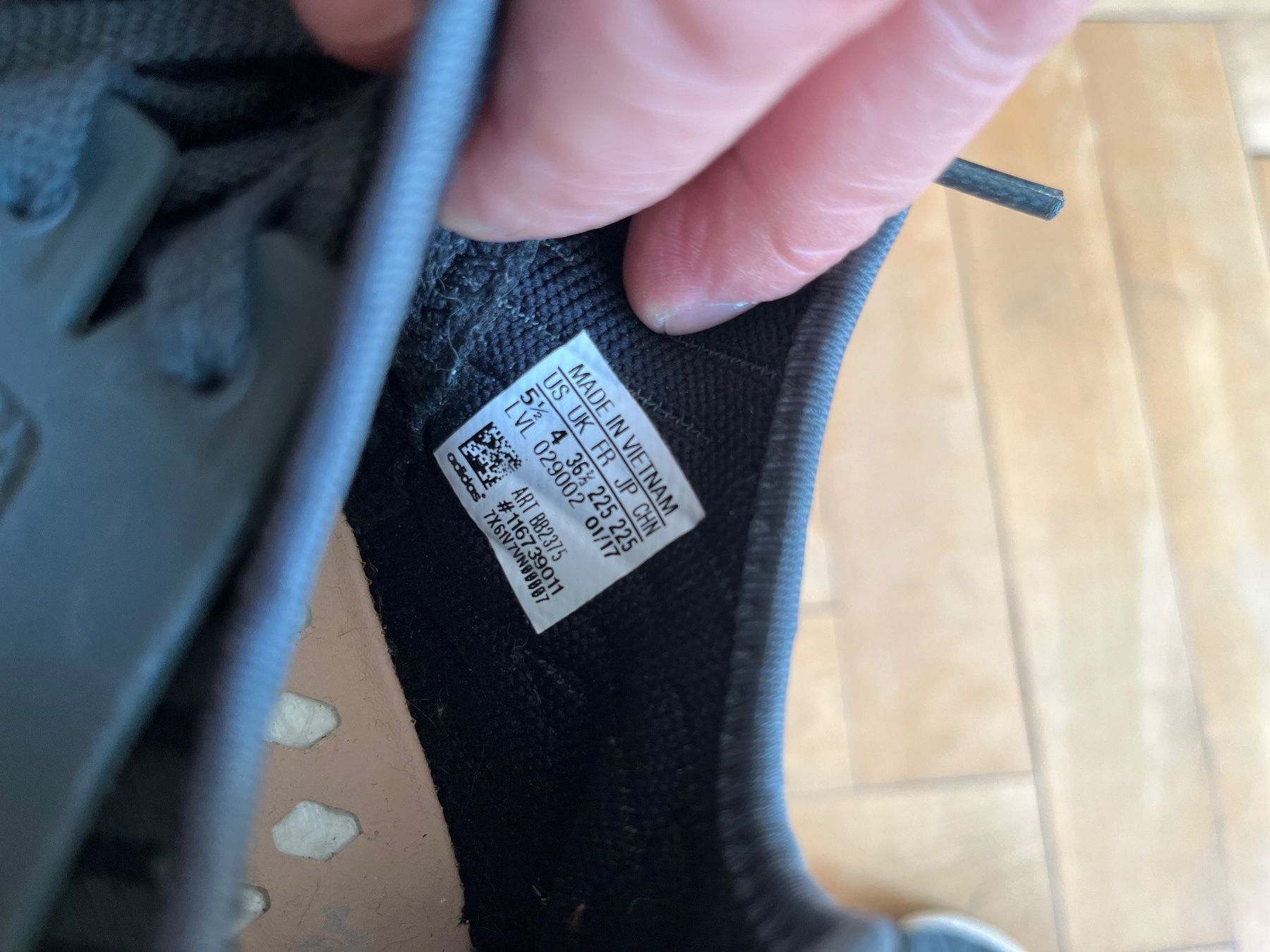 Adidas Damenschuhe: Adidas 36 1/2 – Gebraucht aus Zürich von Hackl 3