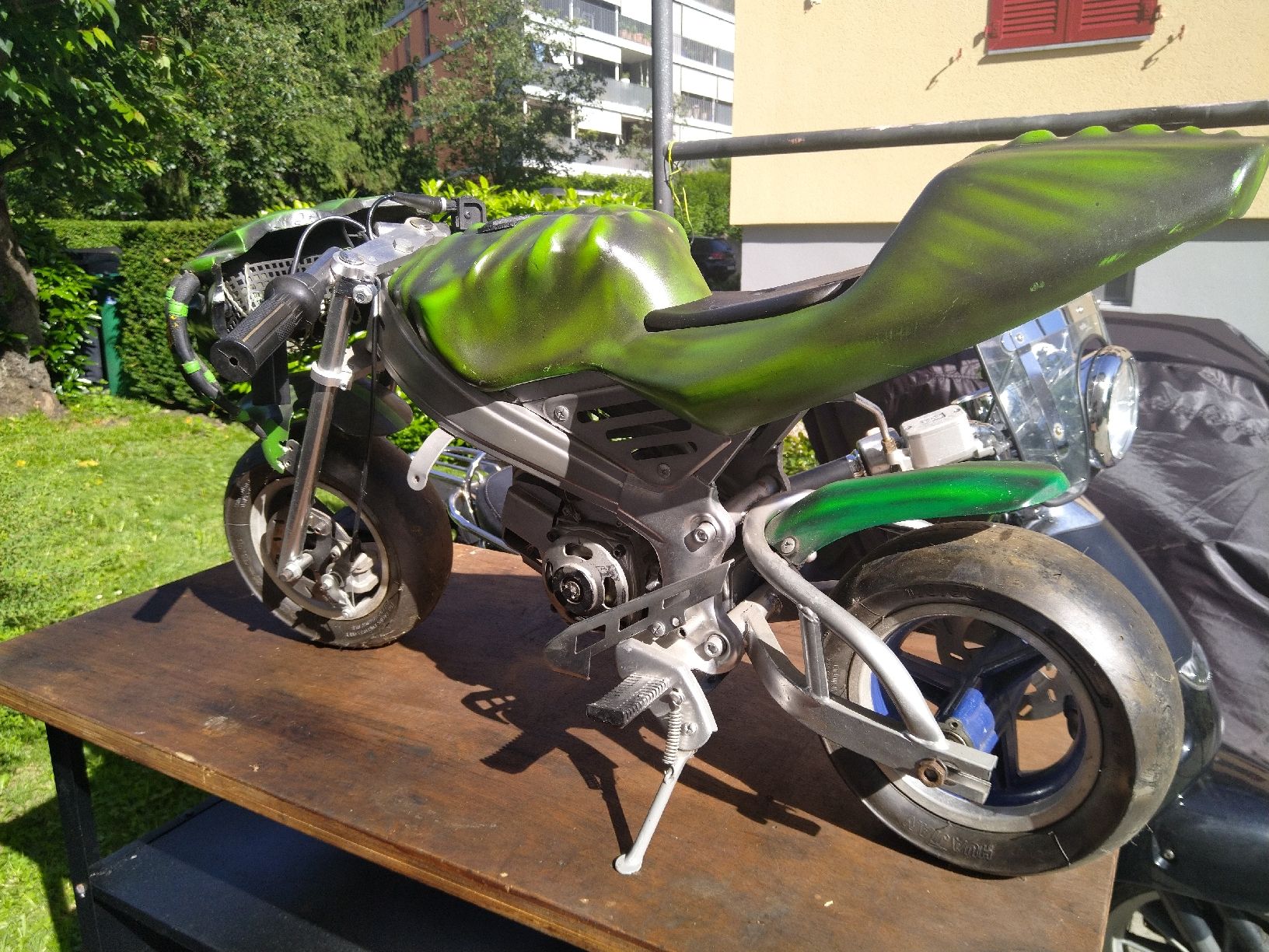 Minimotos: Predator Pocket Bike – Défectueux à Horw par Human78 3
