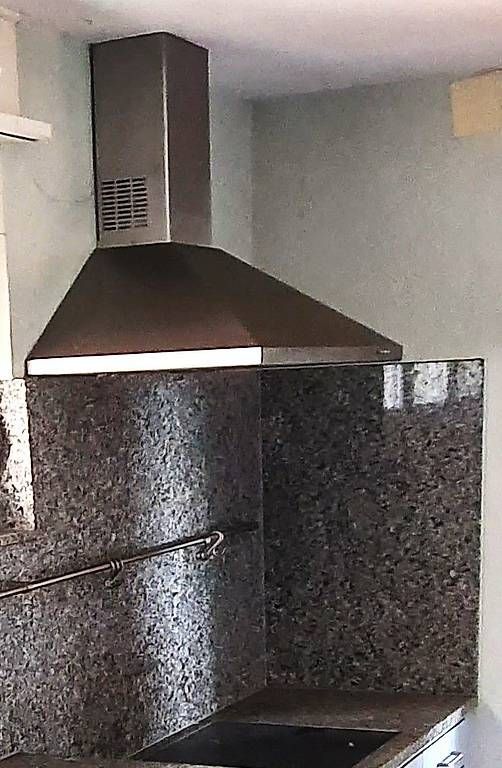 Wesco Cappe di aspirazione: Dampfabzug- Dunstabzugshaube, WESCO – Usato da Winterthur venduto da BauTeilLaden2000
