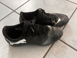 Puma Hallenschuhe / Indoorschuhe / Futsalschuhe 40