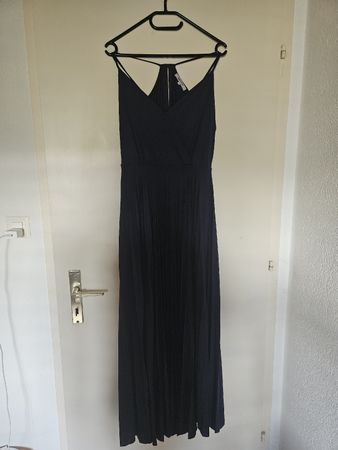 Robe longue bleue marine plissée 