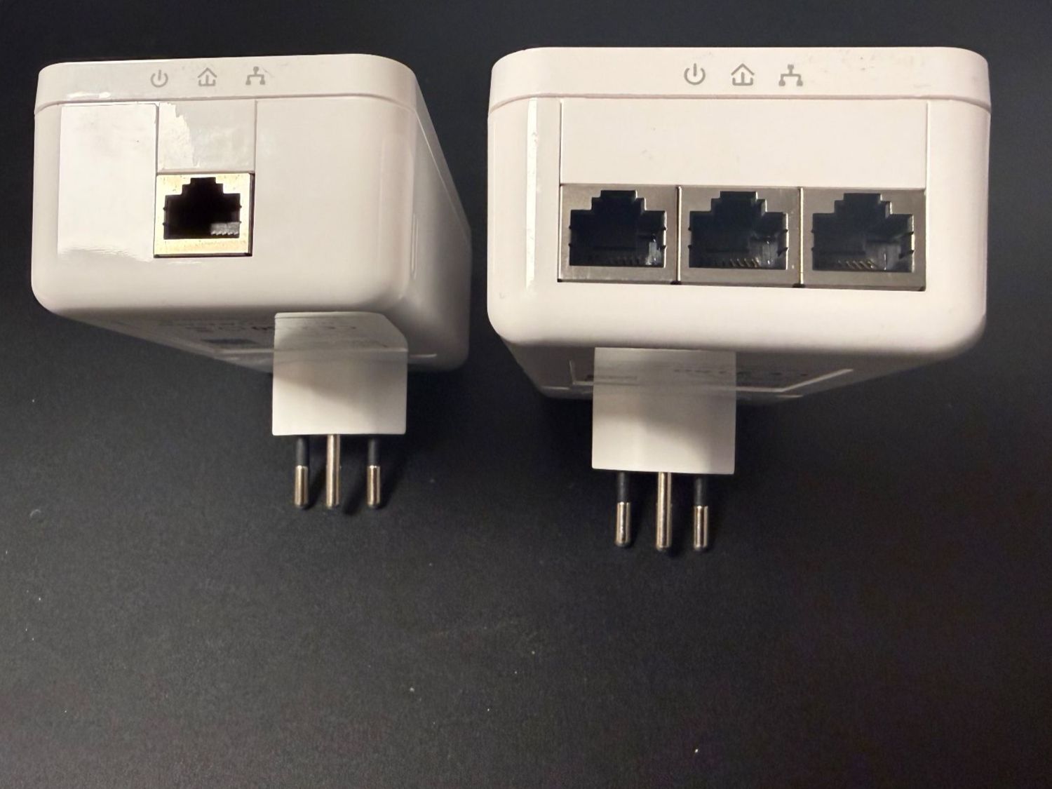Devolo Laufwerke & Adapter: Devola dlan 650+ & dlan 650 triple+ – Gebraucht aus Wettingen von 4handy 1