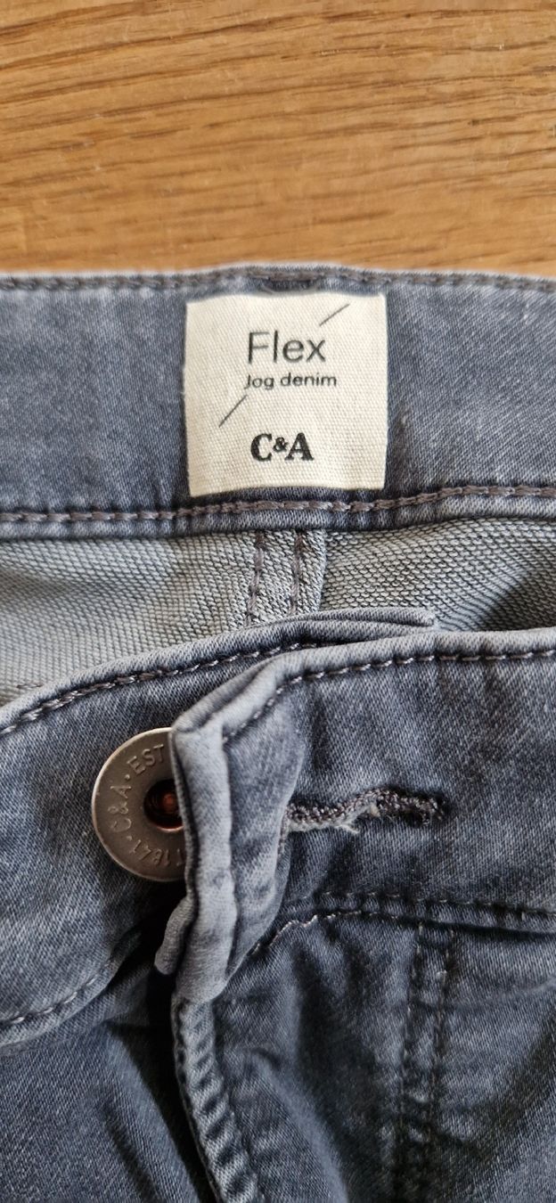C&A Jeans: Jeans – D'occasion à Grosswangen par iranki80 2