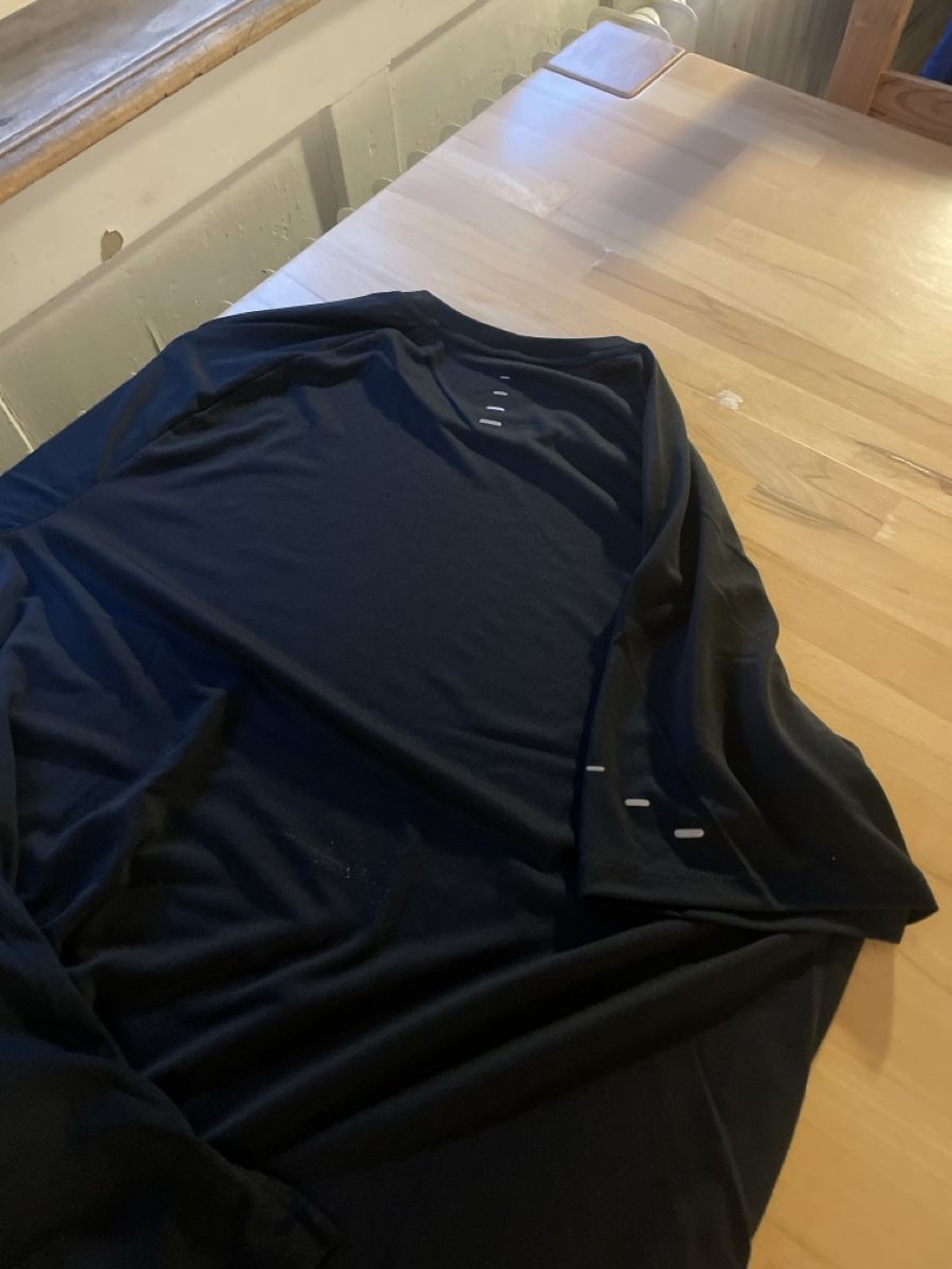 Nike T-shirt: Nike Stride Dri Fit ADV Running-Shirt M (ungetragen) – Nuovo e nell'imballaggio originale da Zürich venduto da toe_7gmv 1