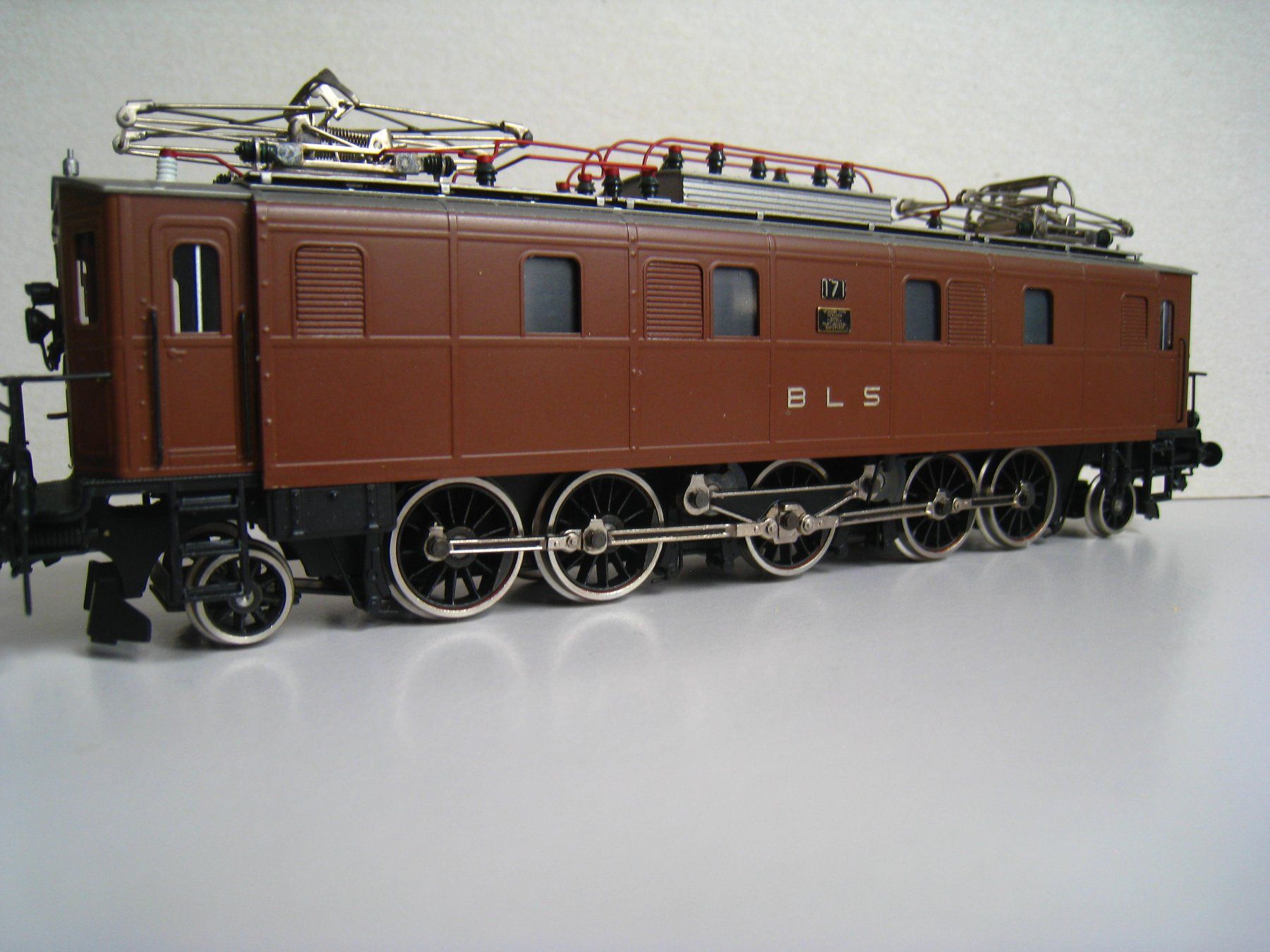Metropolitan Modellini di ferrovie: Metrop,  Ae 5/7 171 BLS braun moderne Version,  694 – Usato da Buchs ZH venduto da swiss-train 3