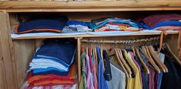 Weichholzschrank