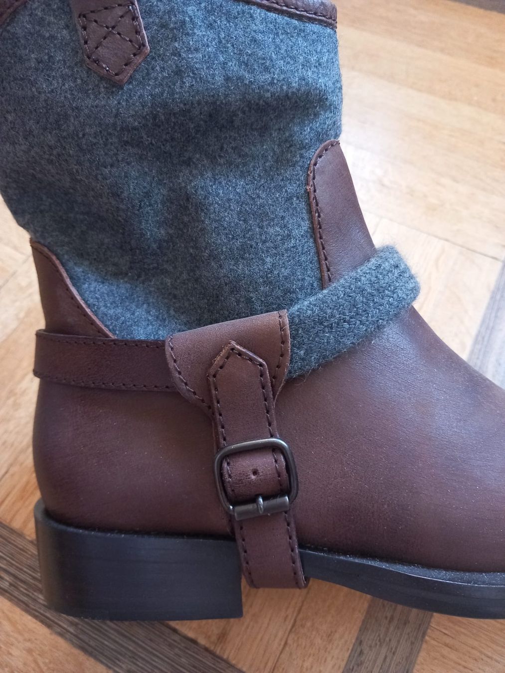 Brunello Cucinelli Scarpe da donna: Bottines Brunello Cucinelli – Nuovo (secondo la descrizione) da Fribourg venduto da sha_66w9 2