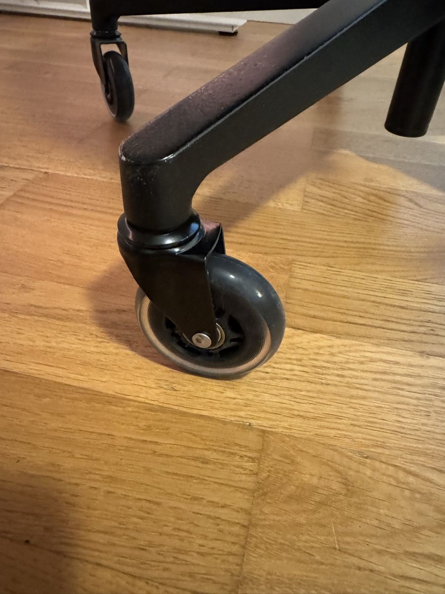 Steelcase Sedie: Steelcase Leap V2 - Refurbished – Usato da Zürich venduto da ben_8mpq 1