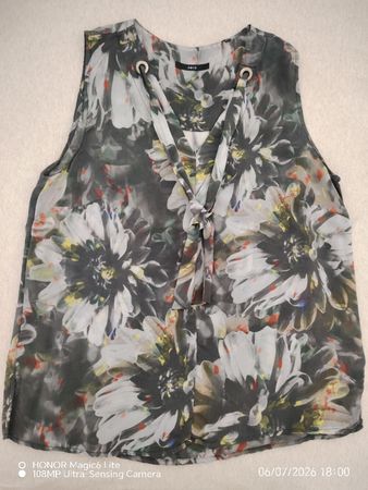 Zero Damen top floral, Grösse 36-38, guter Zustand