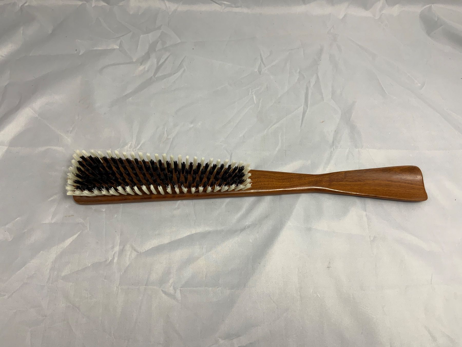 Sonstige Kleidung & Accessoires: Teak Kleiderbürste mit Schuhlöffel – Gebraucht aus Erlach von silvia3235 1