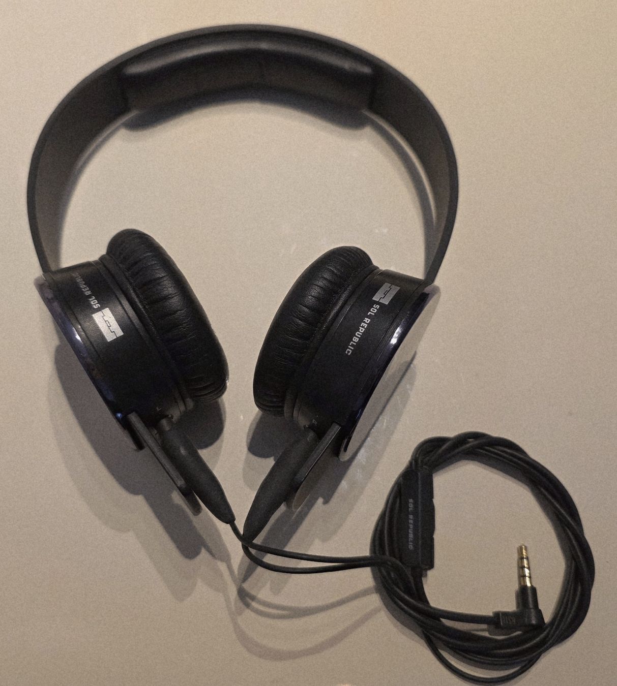 Cuffie: kopfhörer SOL REBUPLIC kabel gebunden – Usato da wetzikon venduto da Bestedienste
