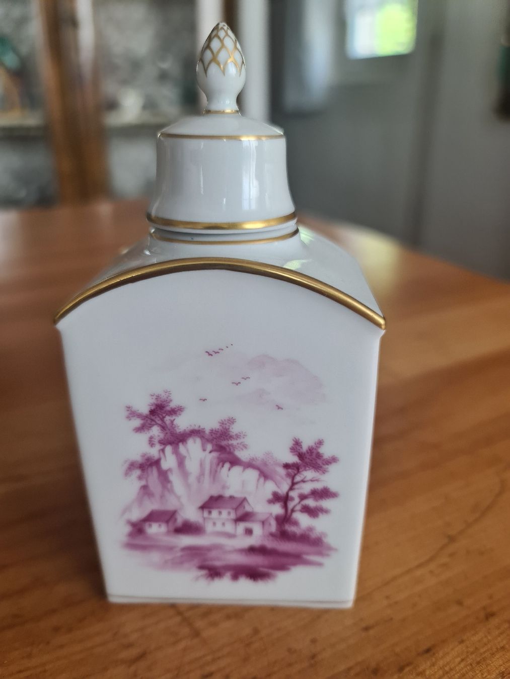 Tutte le decorazioni: Teedose Höchst  – Usato da henau venduto da Rockj