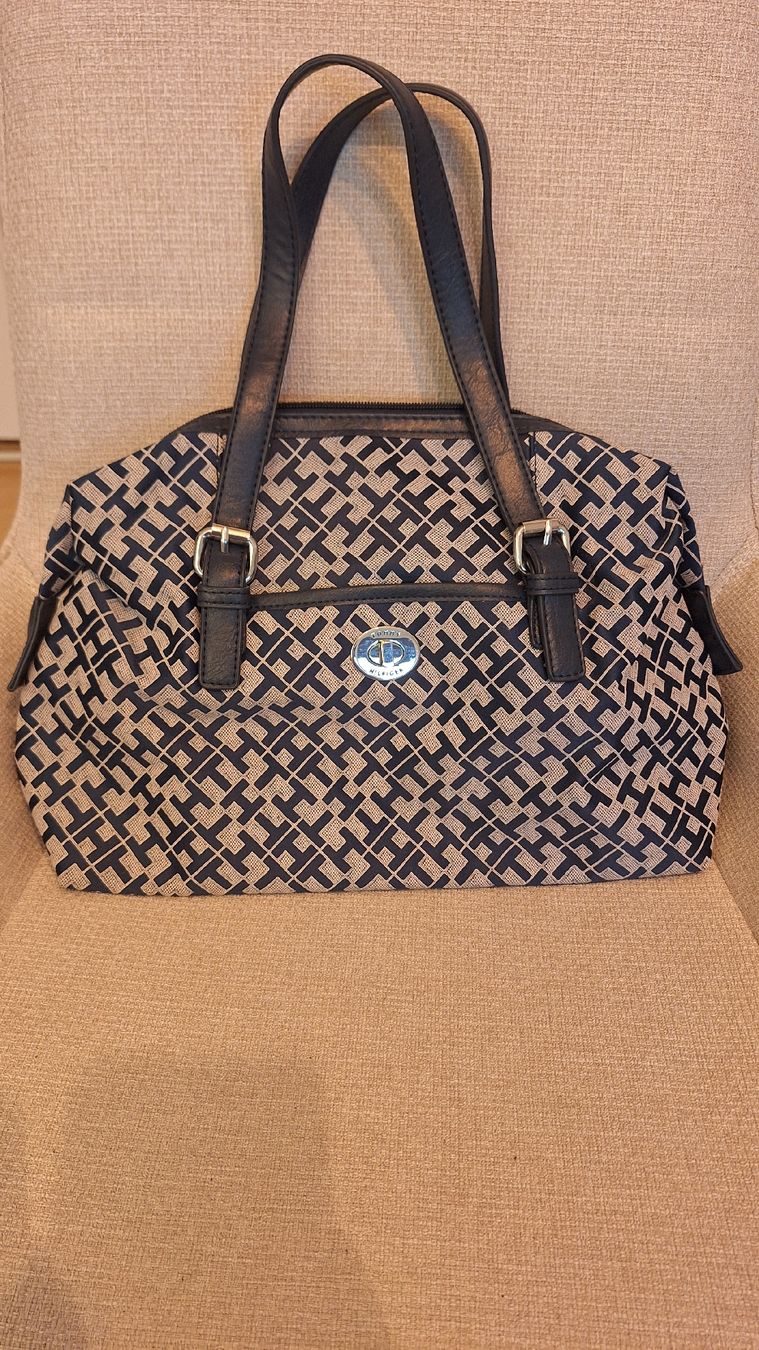 Tommy Hilfiger Borse: Vintage Tommy Hilfiger Tasche – Nuovo (secondo la descrizione) da Zürich venduto da joh_5qf9