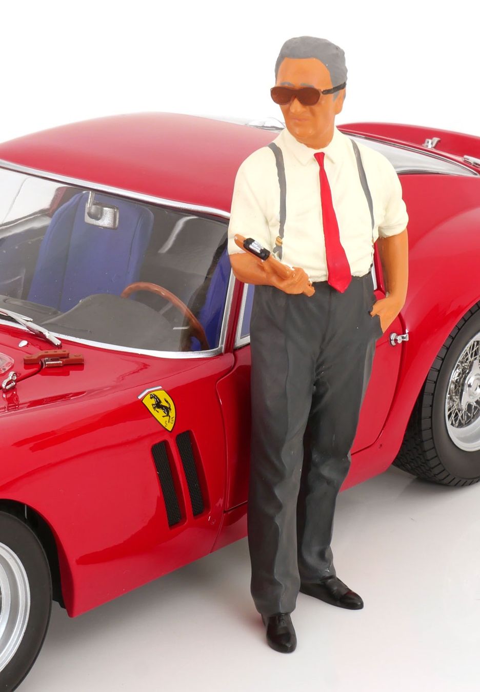 Ferrari Modellini d'auto: FIGUR ENZO FERRARI 1:12 KK-SCALE – Nuovo e nell'imballaggio originale da Suhr venduto da Moebelsiralfred 1
