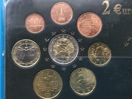 Euro Gedenkmünzensatz Italia ( Constitution) 2005