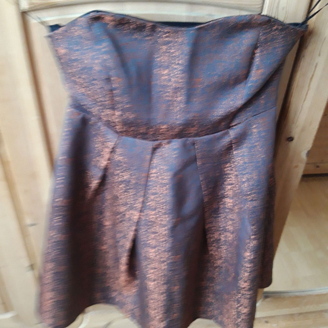 Kleider: elegantes Abendkleid – Gebraucht aus wolfertswil von februartag