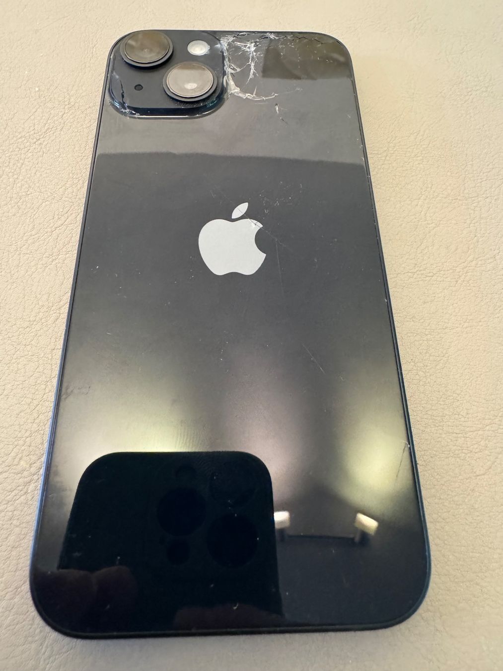 Apple Telefoni cellulari / Smartphones: iPhone 14 128GB – Usato da Adliswil venduto da Busys 5