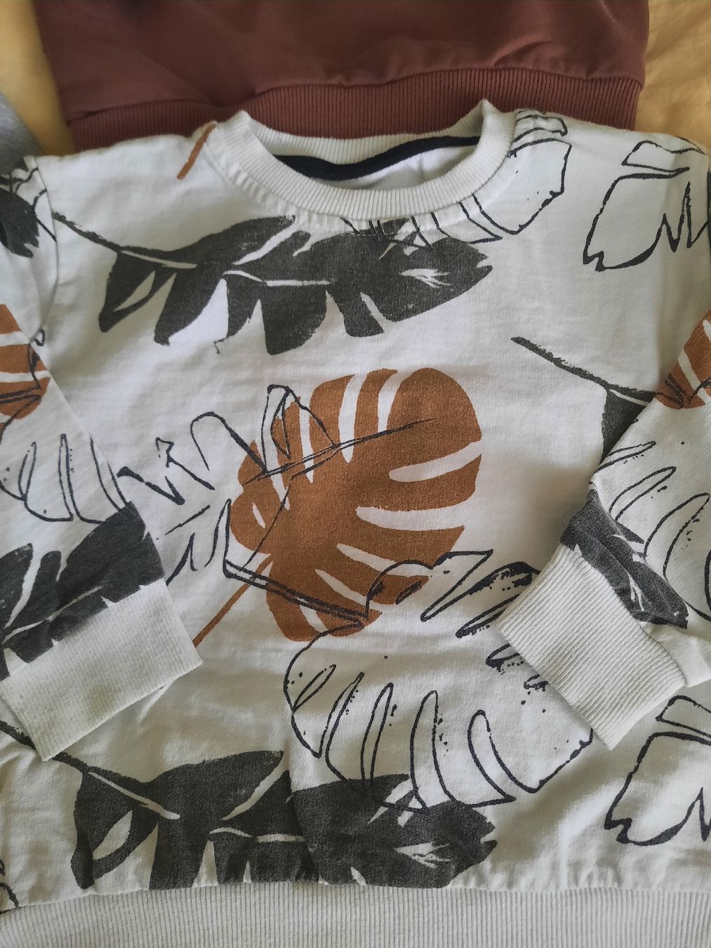 Maglioni & Felpe: 3 Pullover Set Kinder Grösse 110, guter Zustand – Usato da Ettingen venduto da Guggerin 3
