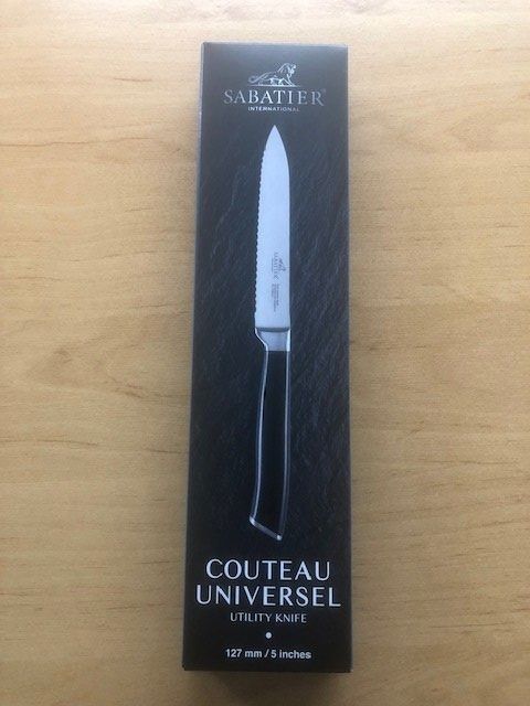 Coltelli da cucina: SABATIER COUTEAU UNIVERSEL NEUF – Nuovo e nell'imballaggio originale da Bernex venduto da eunicefitz