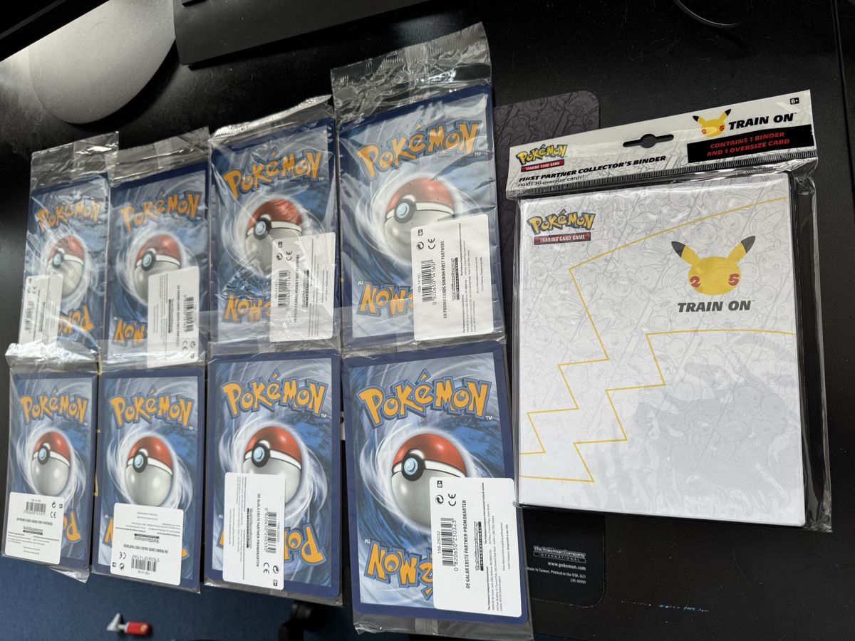 Pokémon Carte collezionabili: Pokémon Celebrations First Partner komplette Collection – Nuovo e nell'imballaggio originale da Eschenbach LU venduto da Fabio_1 4