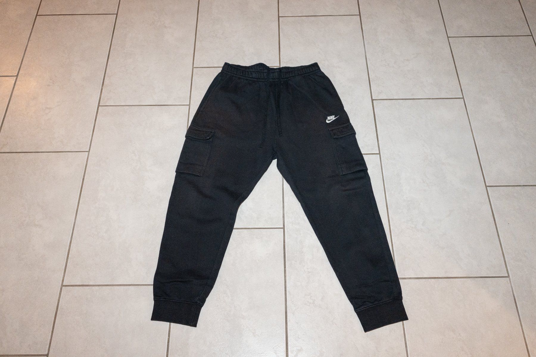 Nike Pantaloni: Nike Trainerhosen – Usato da Arni AG venduto da yannick_207