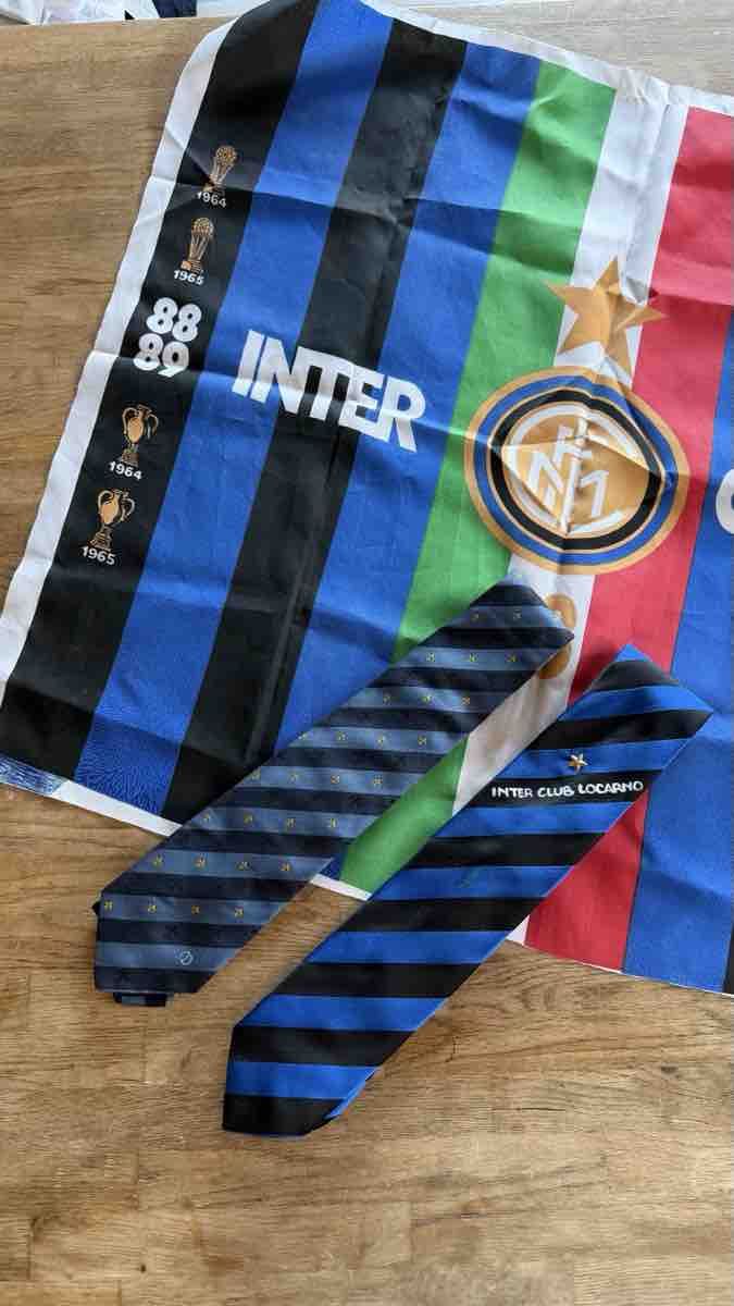 Bandiere: FC Inter Mailand Fahne mit 2 Krawatten – Usato da Lugano venduto da bad_2t9b