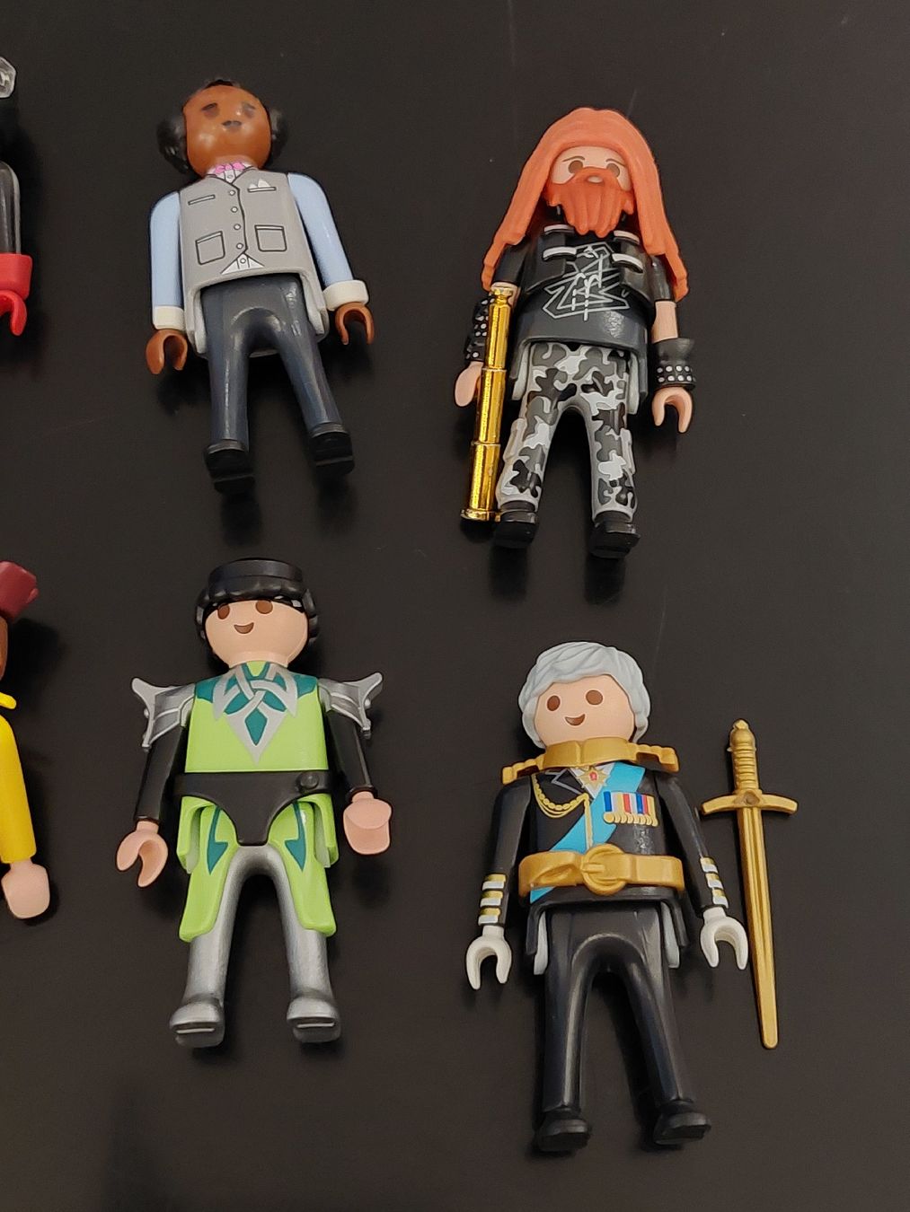 Playmobil Spielzeuge: 8 Playmobil  Männer  – Gebraucht aus Zetzwil von lanst08 1