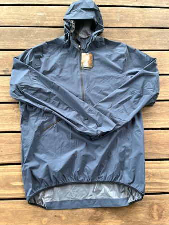 ON Running Waterproof Anorak Gr. XXL, Navy Blau
