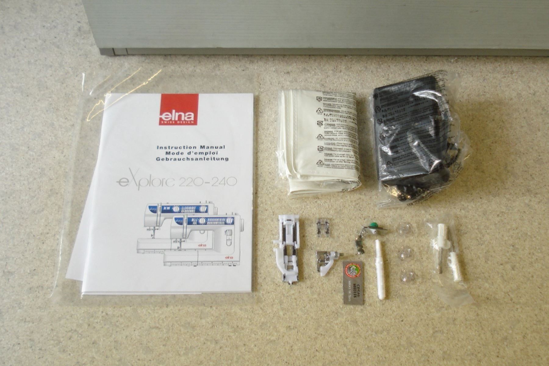 Elna Nähmaschinen: Nähmaschine Elna explore 240, neu, mit Gratis-Versand. – Neu und originalverpackt aus Olten von Pat31 3