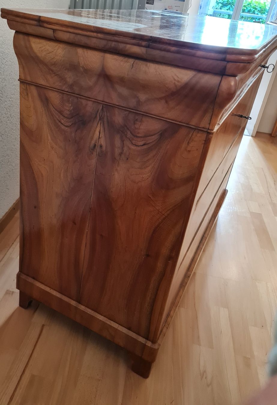 Cassettiere: Kommode, antik, restauriert – Usato da Bern venduto da remuebs 2