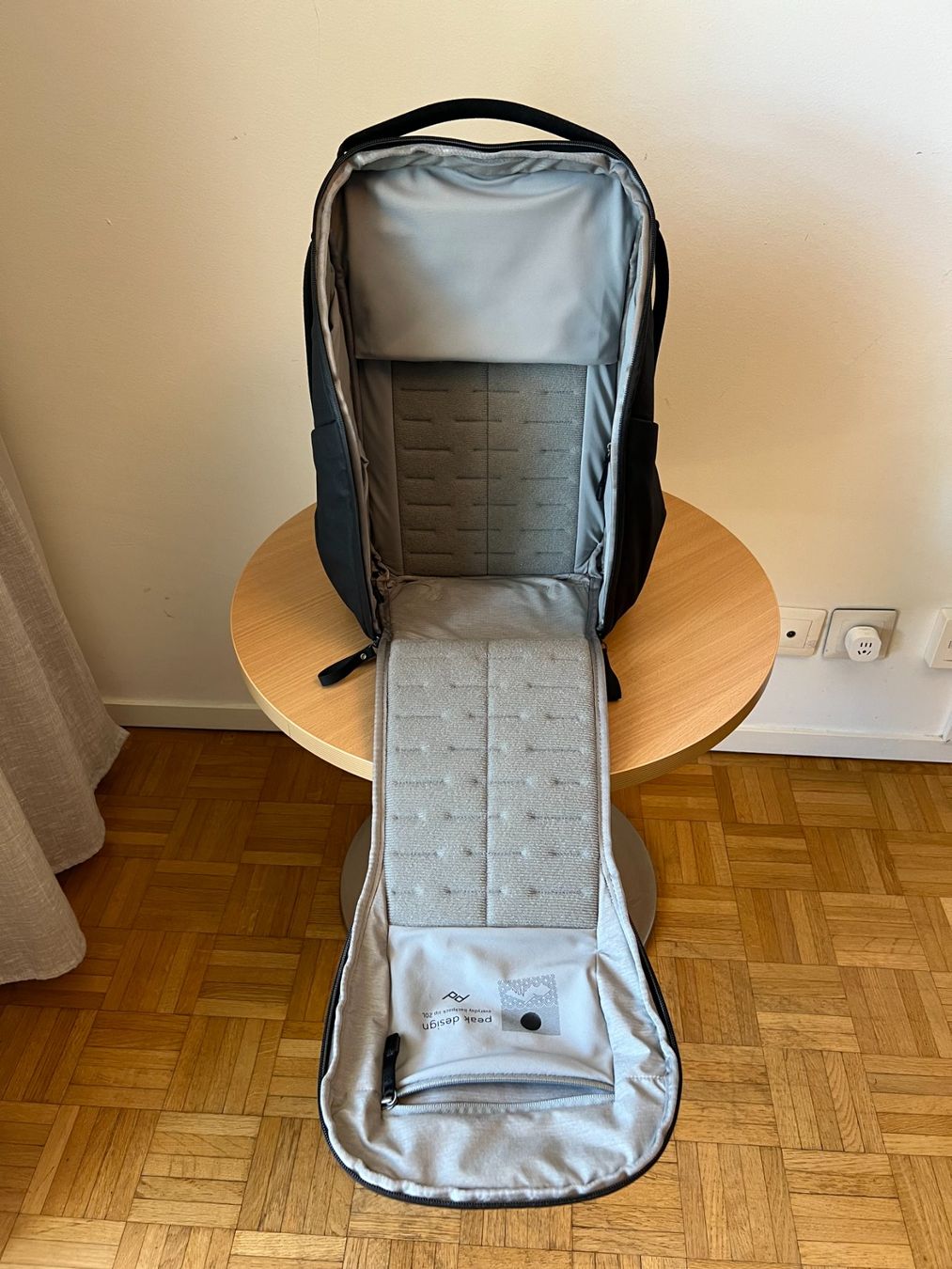 Peak Design Zaini: Sac à dos Peak Design Everyday Backpack Zip 20L noir – Usato da Genève venduto da sgu_52wy 3