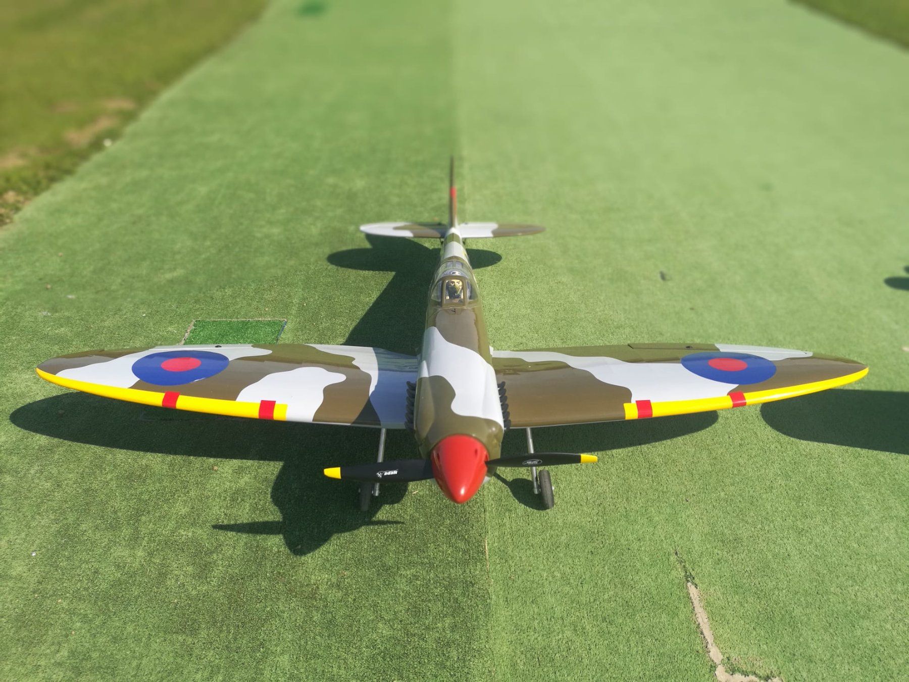 Modellismo RC: Modellflugzeug Spitfire 1:6 ARF Phoenix Model – Usato da Teufen AR venduto da Appenzell04