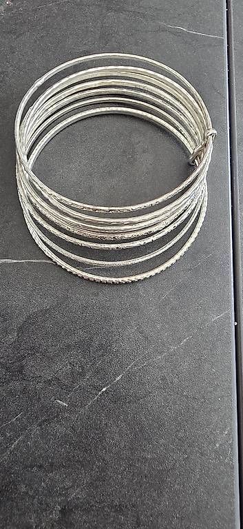 Bracciali & Braccialetti: Bracelet fantaisie – Usato da Ste-Croix venduto da kar_9x7w 4