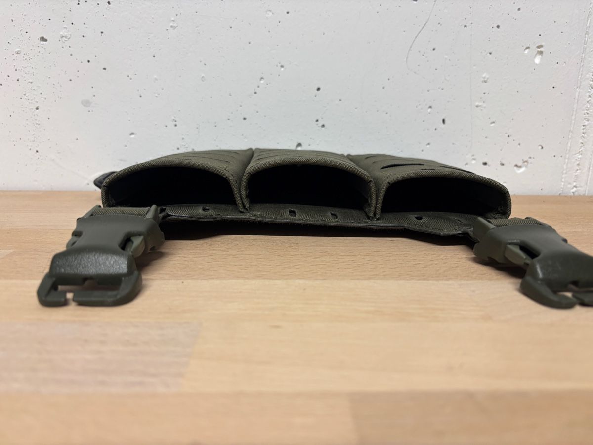 Tiro a segno: Molle Placard Chest Rig, olive – Usato da Rotkreuz venduto da Tac_equ22 2
