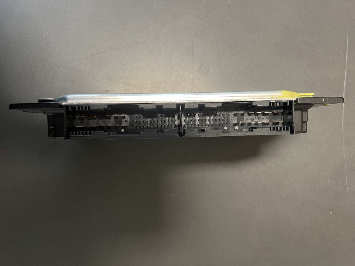 BMW Tutti pezzi di ricambio auto: Bmw e90 e91 Fussraummodul – Usato da Lufingen venduto da Kasti92 2