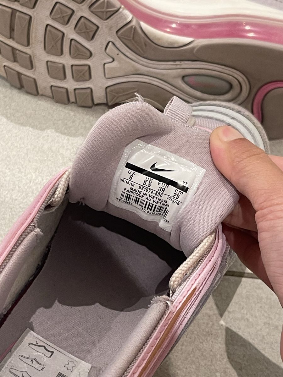 Nike Scarpe da uomo: Nike Air Max 97 Pink/Silver Sneakers – Nuovo (secondo la descrizione) da Zürich venduto da hsi_tl5c 2