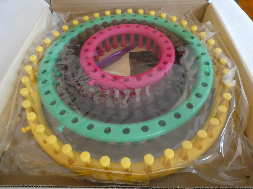 J.CARP 8 Stück Strickringe Einstellbar - Garnführung Für Häkeln & Stricken