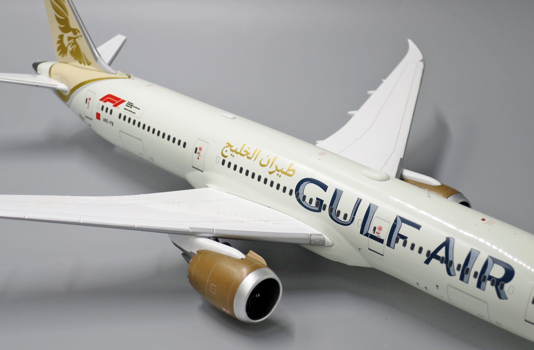 Boeing Kit di modellismo & Modellini statici: B787-9 GULF Air – Nuovo e nell'imballaggio originale da Morges venduto da iljamuromez 5