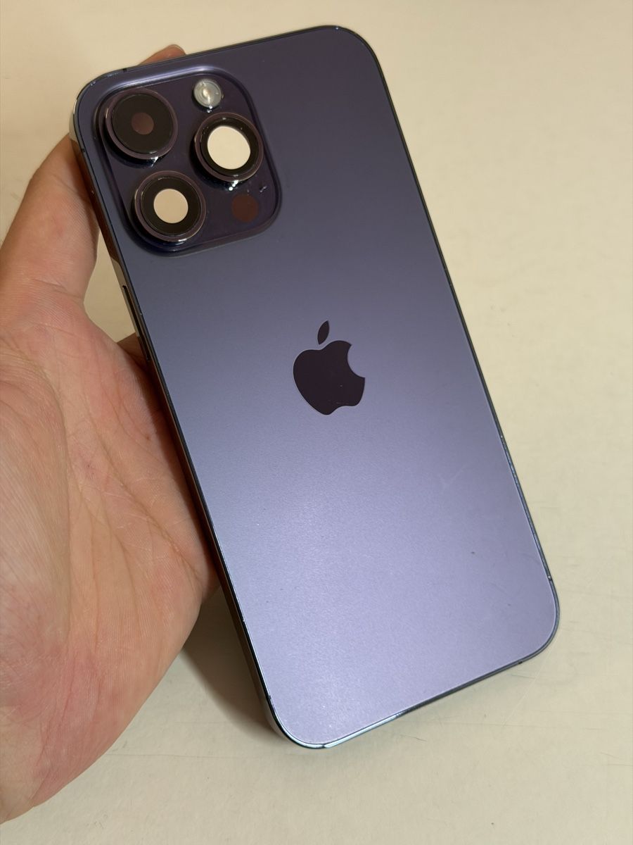Apple Handys / Smartphones: Komplett iPhone 14 Pro Max  Gehäuse Pulled  – Gebraucht aus Chur von beverlyone