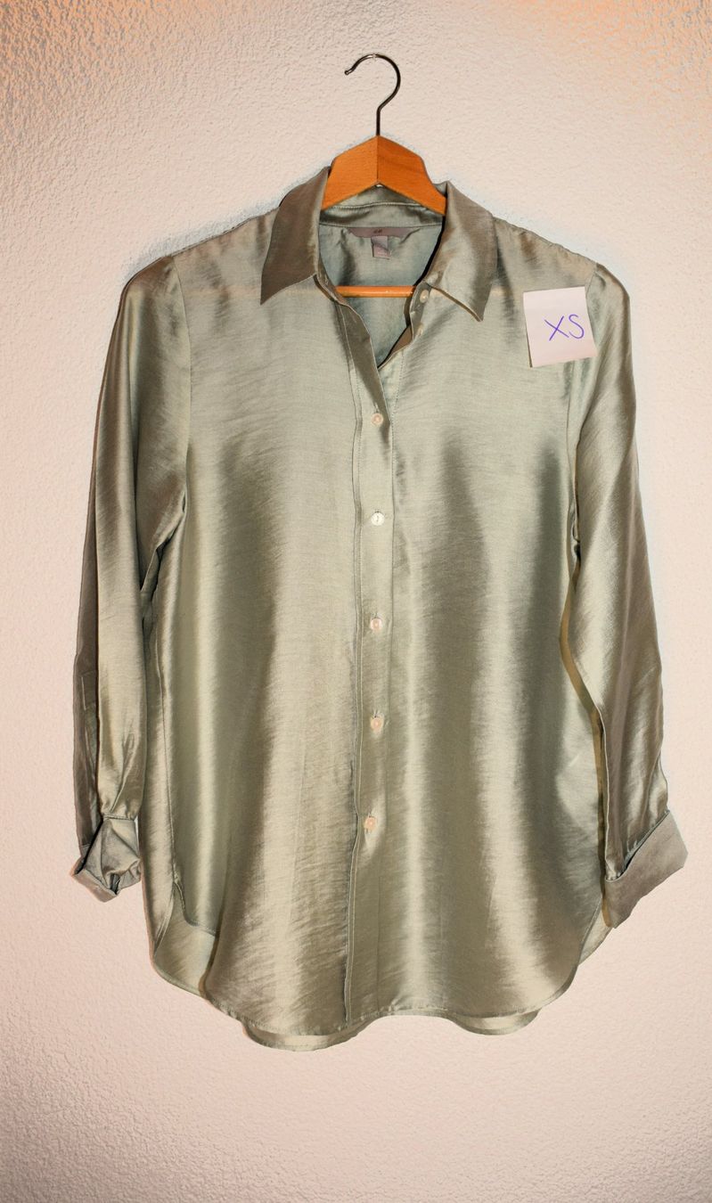 H&M Camicette: Hemdbluse, Gr. XS, hellgrün, neuwertig – Usato da Merenschwand venduto da tolles_2hand