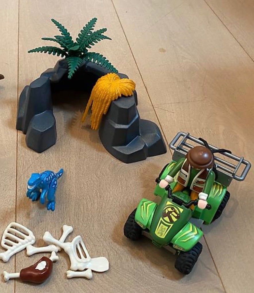 Playmobil Giocattoli: Playmobil T-Rex Dino Dinosaurier Skelett – Usato da Domat/Ems venduto da lavendel22 2