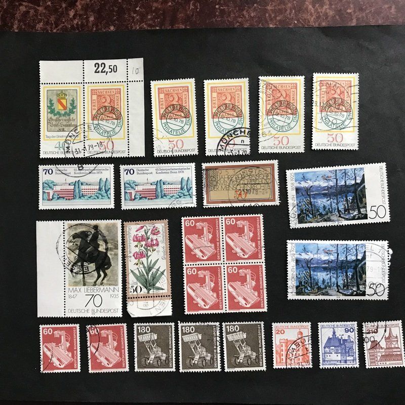 Tutti i francobolli: BRD 1975 - 1987 kl. Sammlung gest.. – Usato da Uitikon Waldegg venduto da Gooddeal05 5