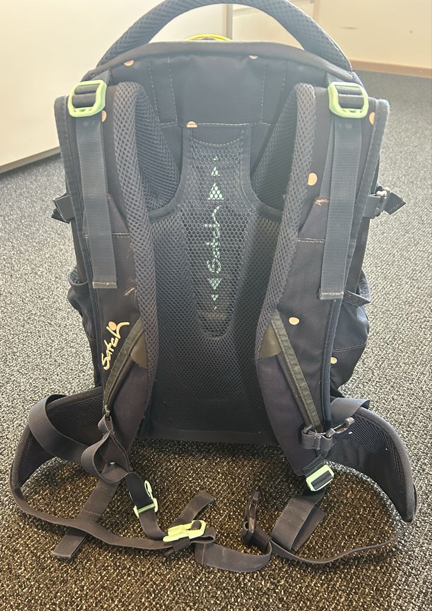 Satch Kindertaschen: Satch Rucksack mit Etui Pünktli Design dunkelblau  – Gebraucht aus Schwellbrunn von ser_75mj 4