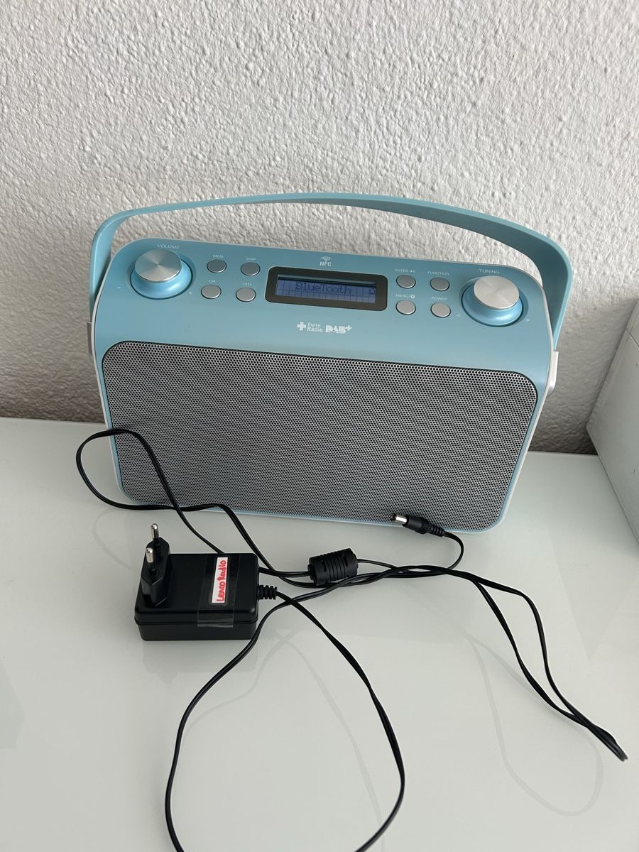 Lenco Radio: Lenco DAB+ / FM Radio mit Bluetooth – Usato da Frauenfeld venduto da berk39 1