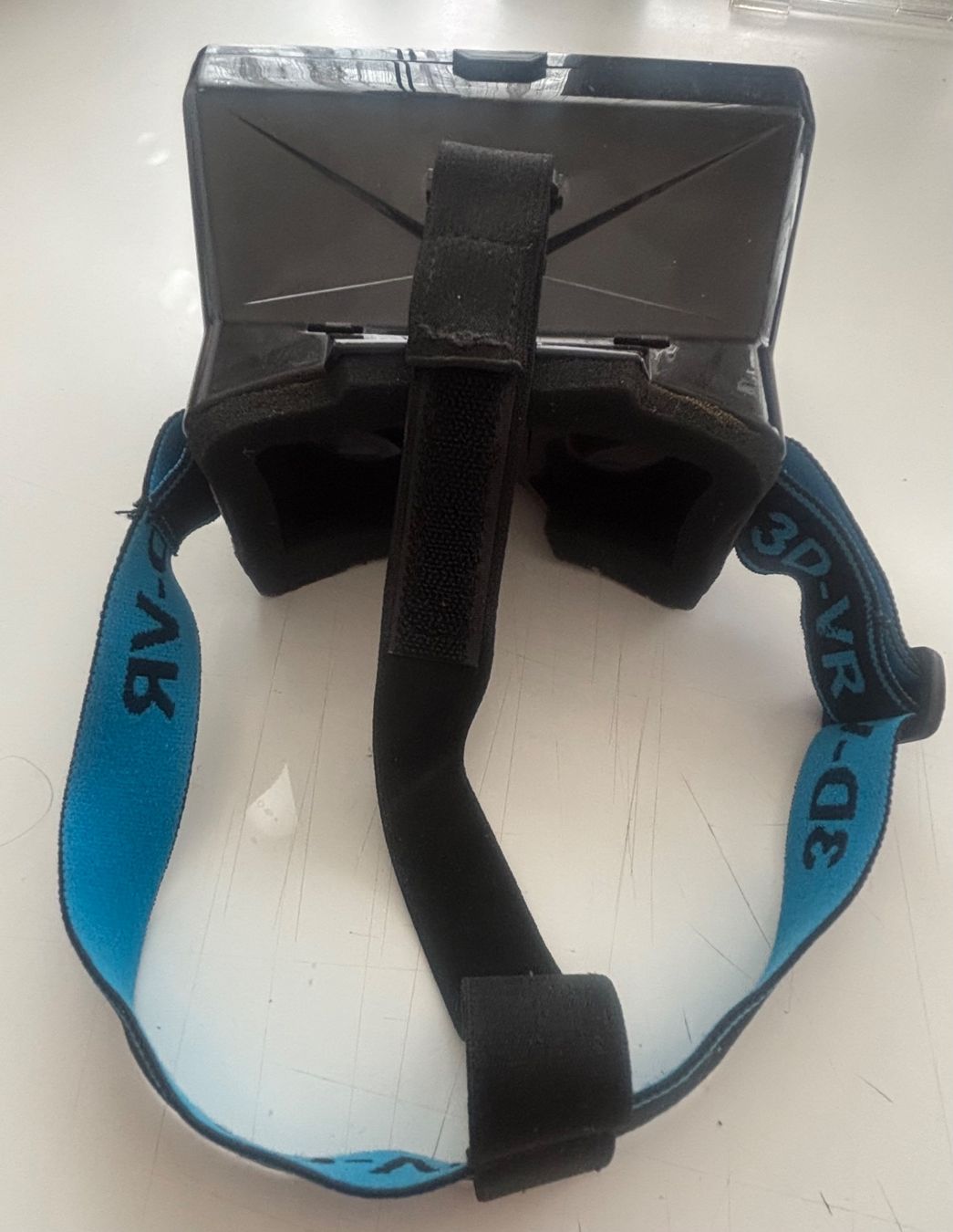 Casque VR: Casque de Réalité Virtuelle 3D / 3D Virtual Reality Viewer – D'occasion à Neuchâtel par gefdeneuch 3