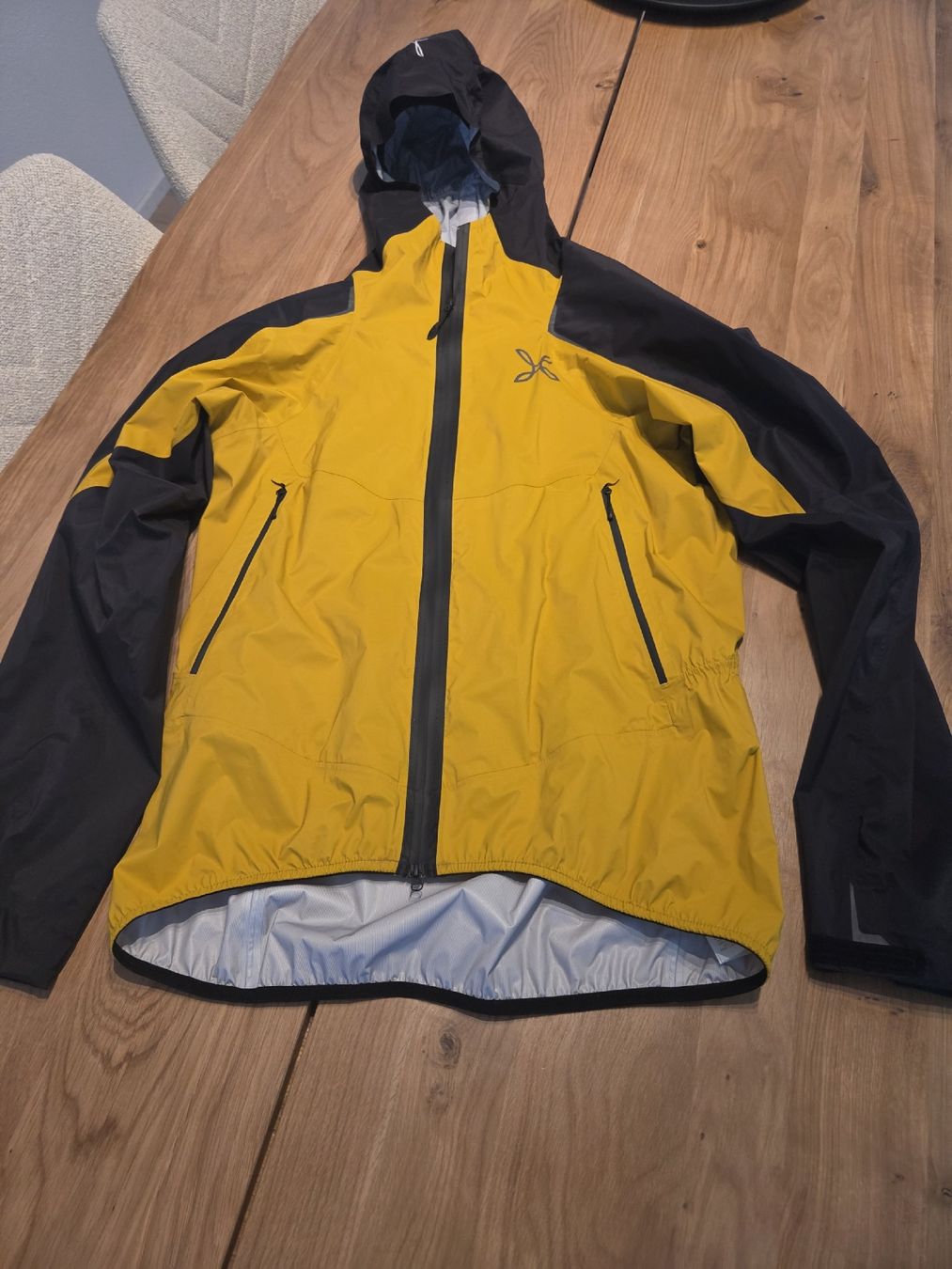 Lotti di vestiti: Montura Regenjacket Magic Herren Gr M – Nuovo (secondo la descrizione) da Altwis venduto da susi70