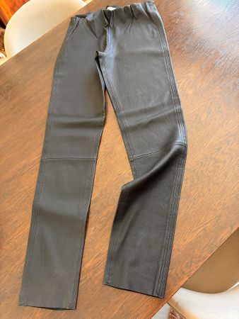 Pantalon similicuir Gerard Darel noir taille 40 bon état
