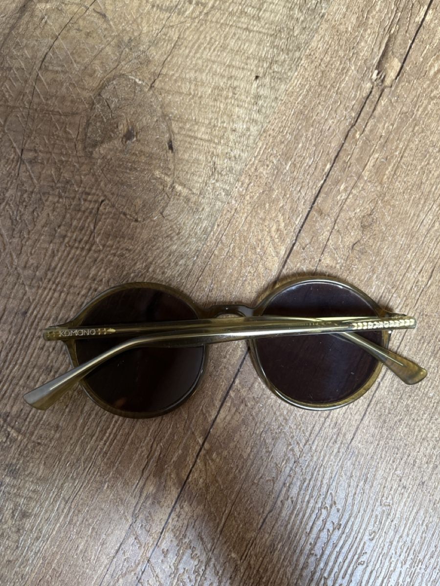 Occhiali & Lenti: Sonnenbrille Komono – Usato da Bever venduto da MeliTruffel 2